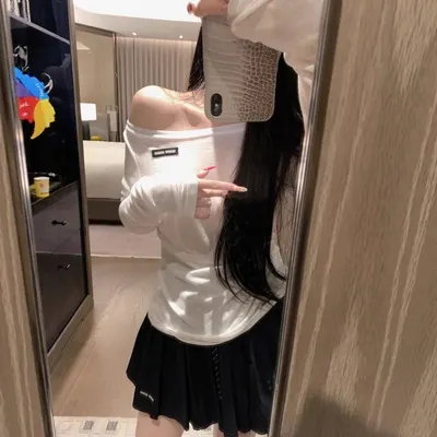 White Off Shoulder Long Sleeve Top Casual